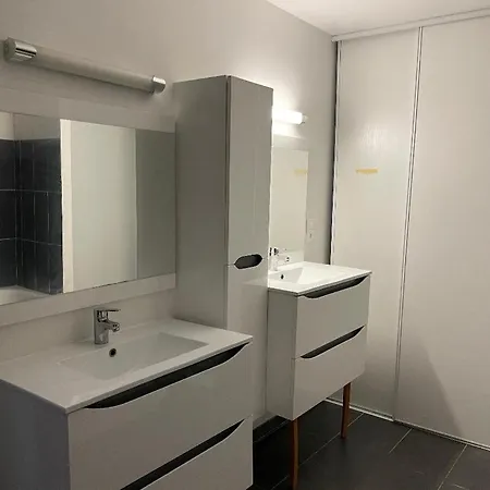 Iris 82 Holiday home